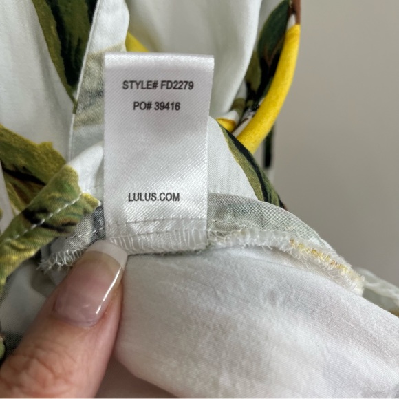Lulus A La Tart White and Yellow Lemon Print Wrap Dress Size Large - Picture 6 of 8